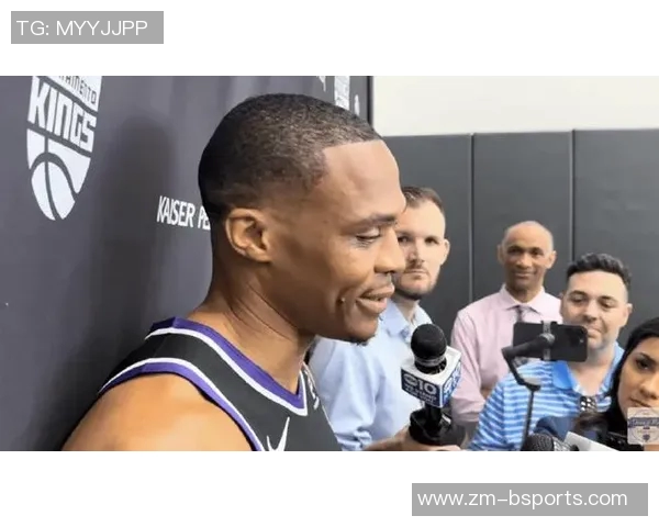 布克谈威少新球队机会表示意外并对其深表尊重